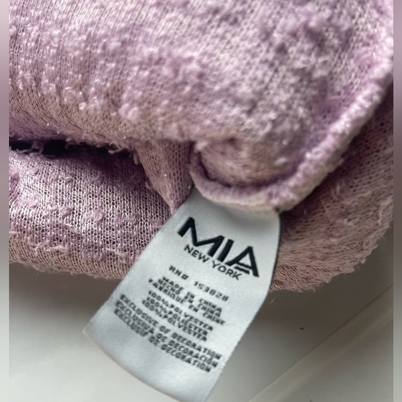 NWT MIA Fuzzy Purple Sweater size M 8/10 - Picture 5 of 5